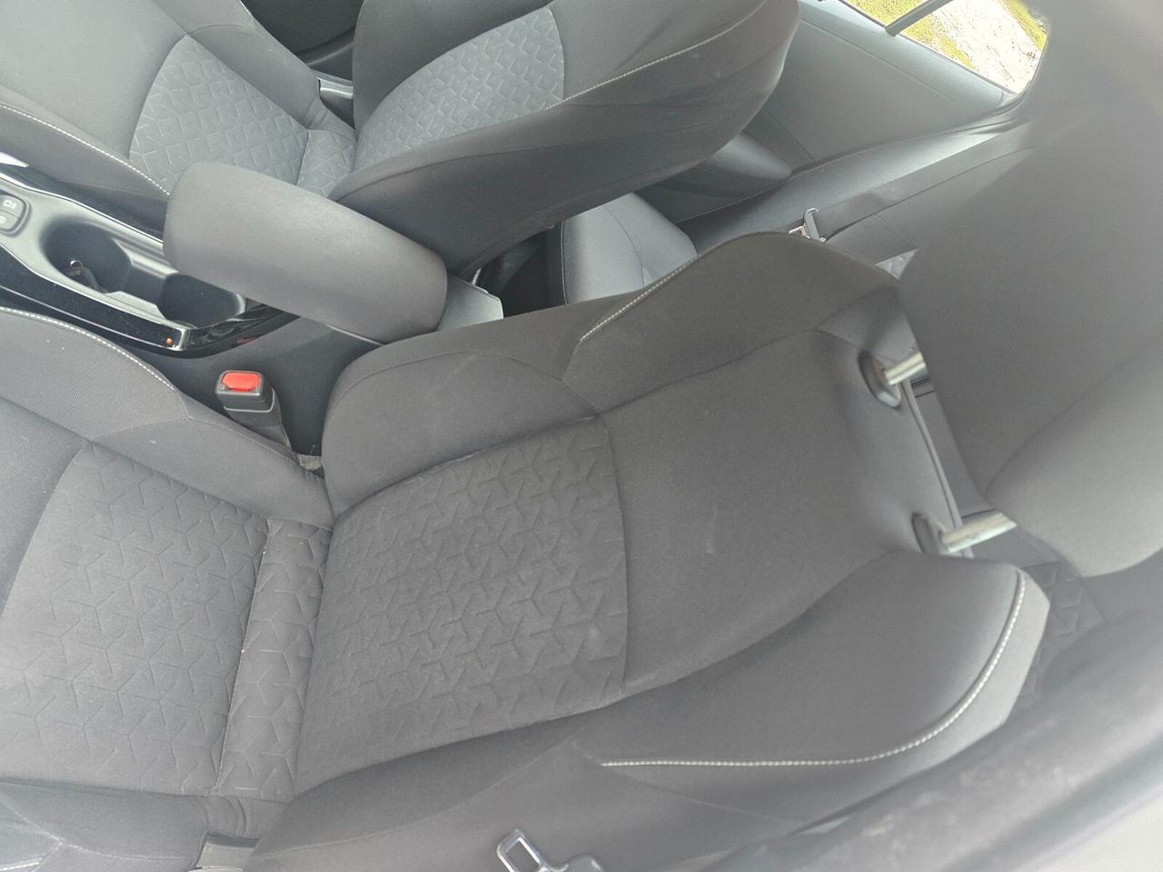 Toyota Corolla 1.8 Hybrid Style