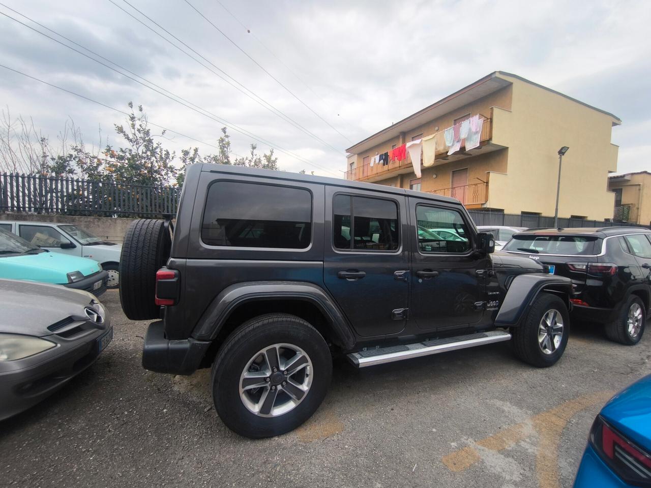 Jeep Wrangler Unlimited 2.2 Mjt II Sahara iper full