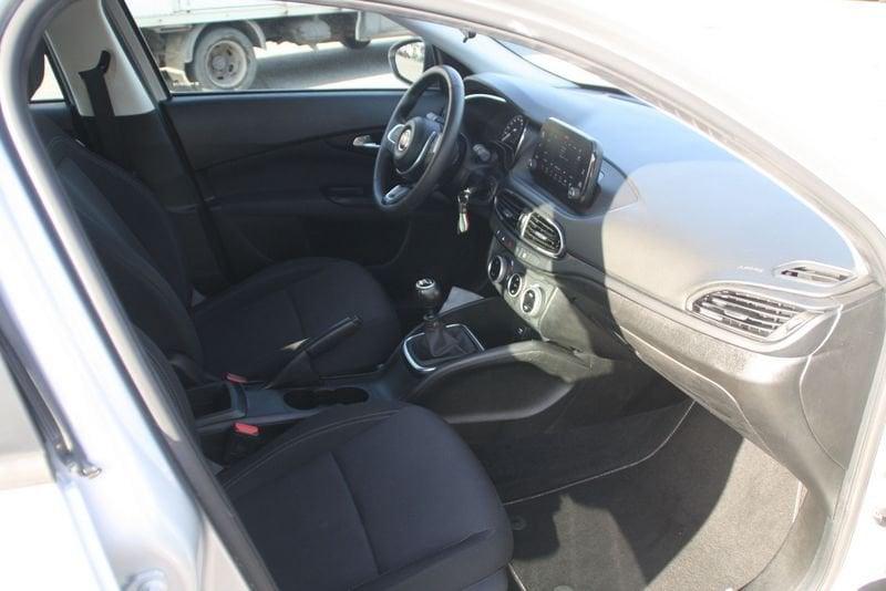 FIAT Tipo Tipo 1.6 Mjt S&S SW Business autocarro