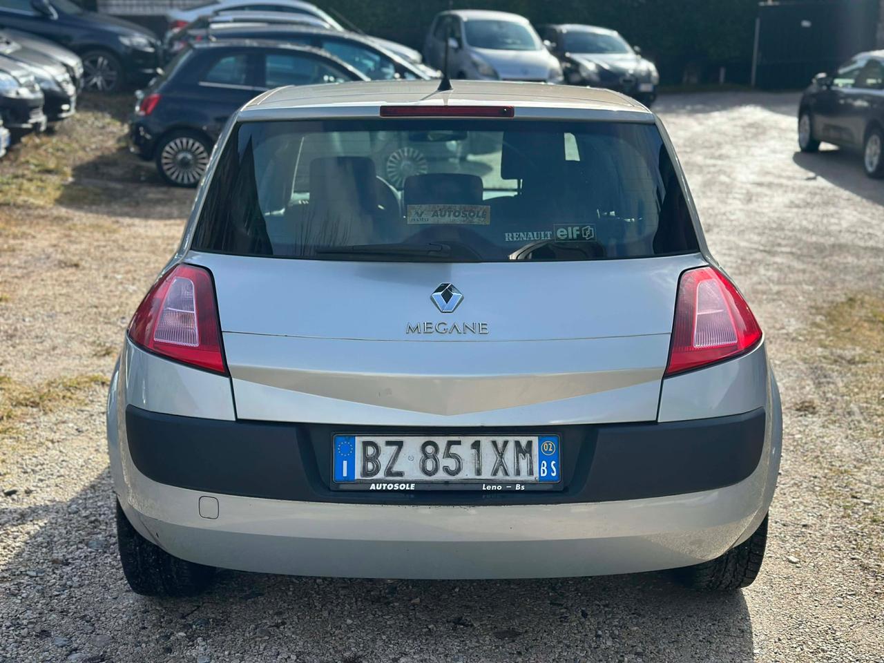 Renault MÈGANE DYNAMIQUE FULLOPT UNICOPROP