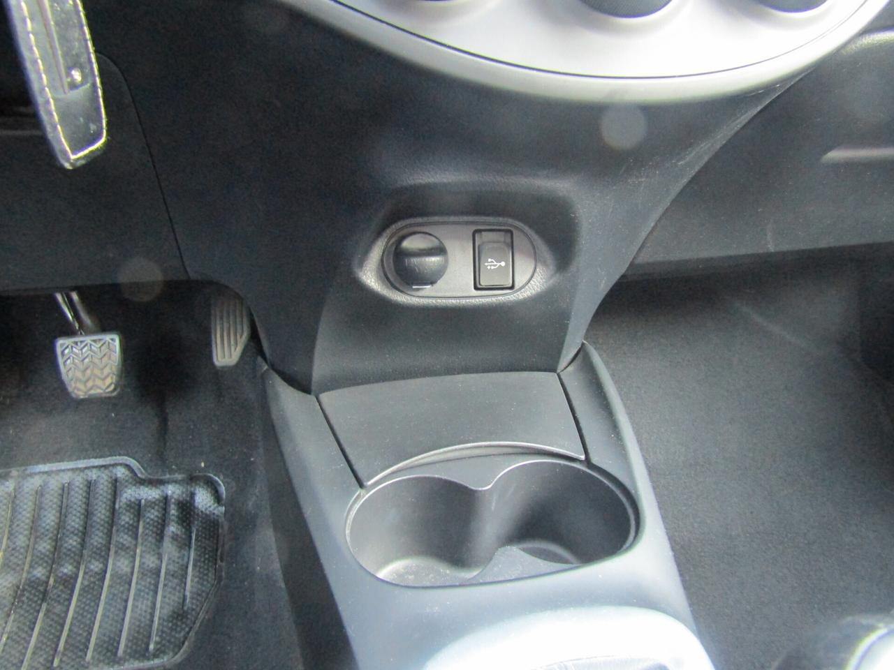 Toyota Yaris 1.0 70CV "49.400 km" Bluetooth, Camera p., ADAS