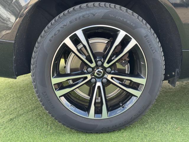 VOLVO XC60 B4 (d) 197cv Geartronic Momentum Pro