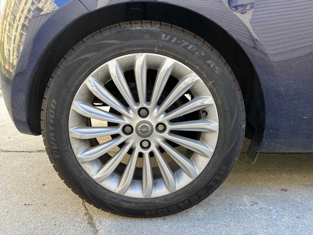 Opel Adam Rocks 1.2 70 CV Air