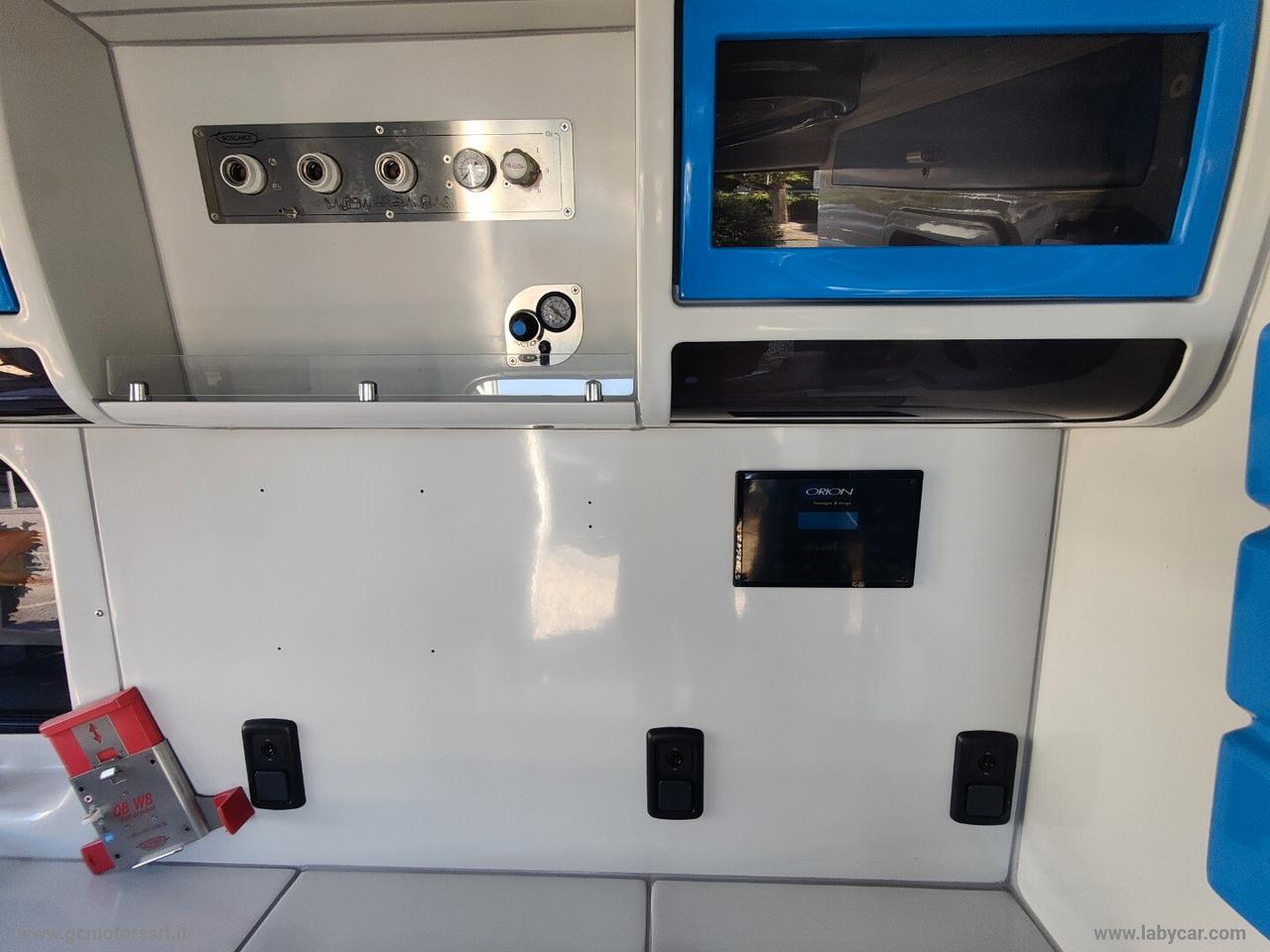 Fiat Ducato 33 2.2 180 CV Allestimento Ambulanza