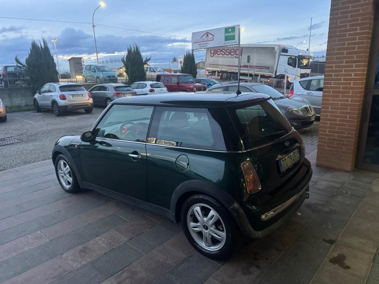 Mini 1.6 16V One de luxe