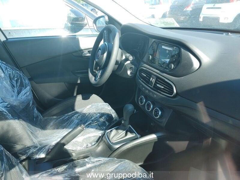 FIAT Tipo X2V Hatchback Hybrid 1.5 Hybrid 130cv Dct Hb Tipo