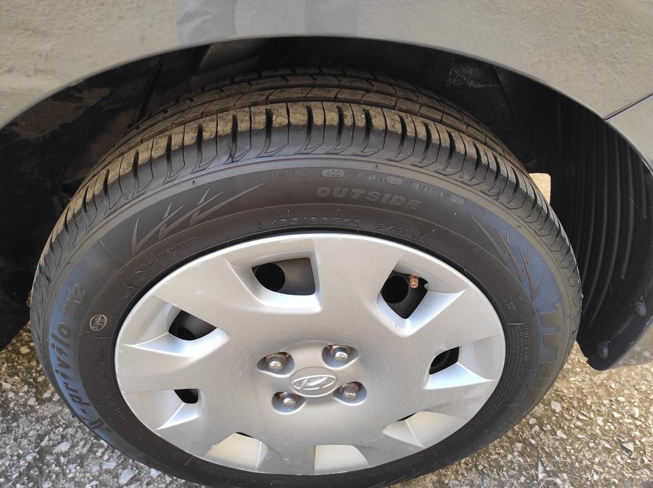 HYUNDAI I20 5 PORTE 1100 DIESEL MOTORE NUOVO