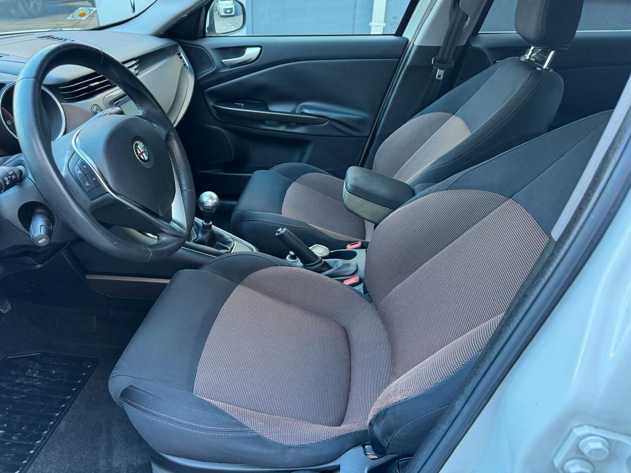 Alfa Romeo Giulietta 1.6 JTDm-2 105 CV Business*EURO5*CERCHI