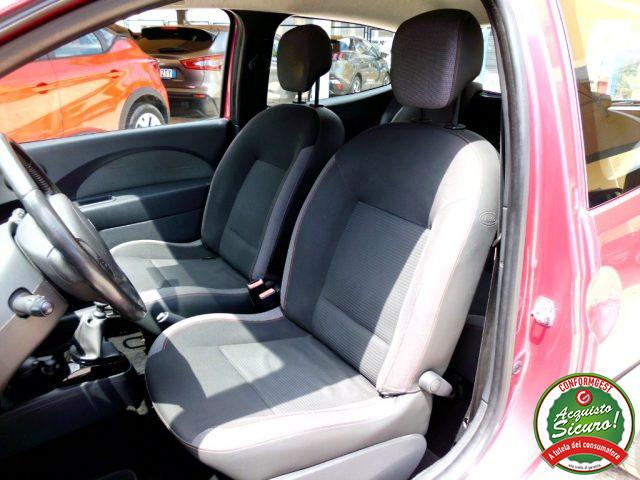 RENAULT Twingo 1.2 16V Live