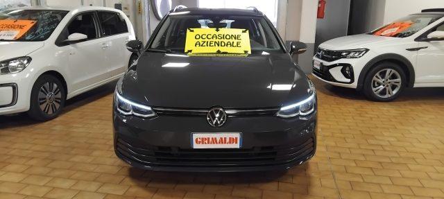 VOLKSWAGEN Golf VAR. 1.0 eTSI EVO DSG Life MILD HYBRID