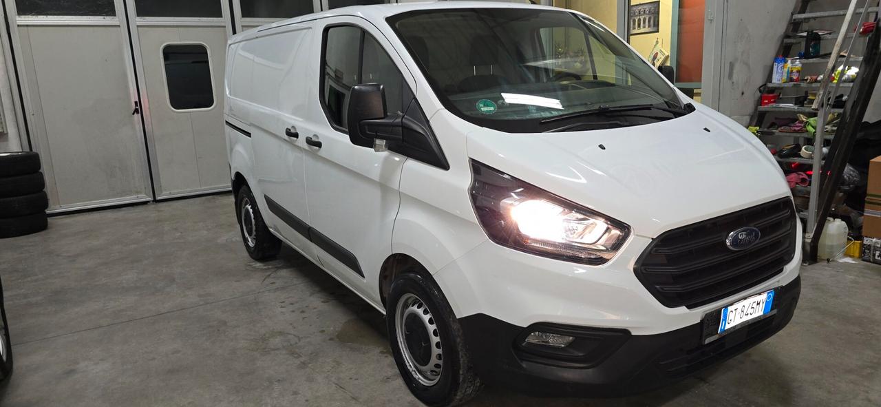 Ford Tourneo Custom 320 2.0 TDCi 130CV PC Trend