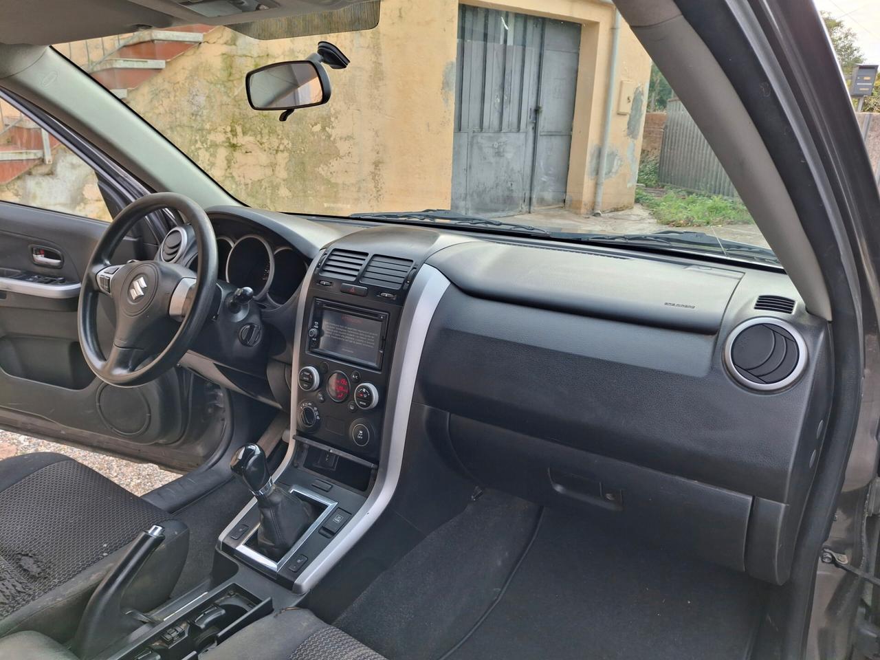 Suzuki Grand Vitara 1.9 ddis offroad Evolution 3p