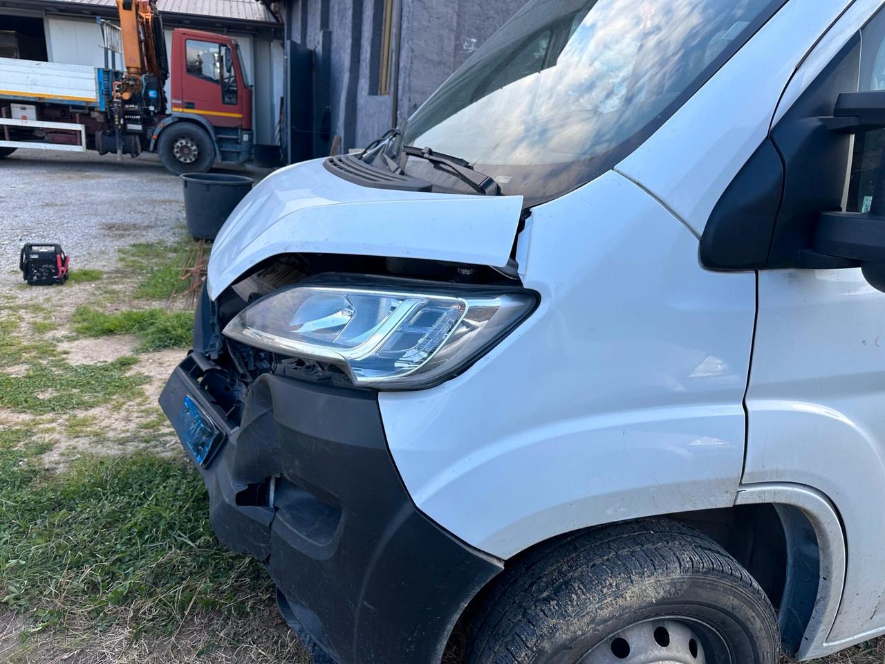 CITROEN JUMPER DOPPIA CABINA 7 POSTI 35 BLUEHDI 140 PLM-DC CASSONATO INCIDENTATO 2023