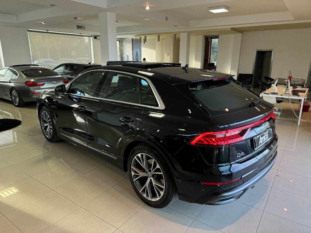 AUDI - Q8 - 50 TDI 286 CV quattro S-LINE Tetto