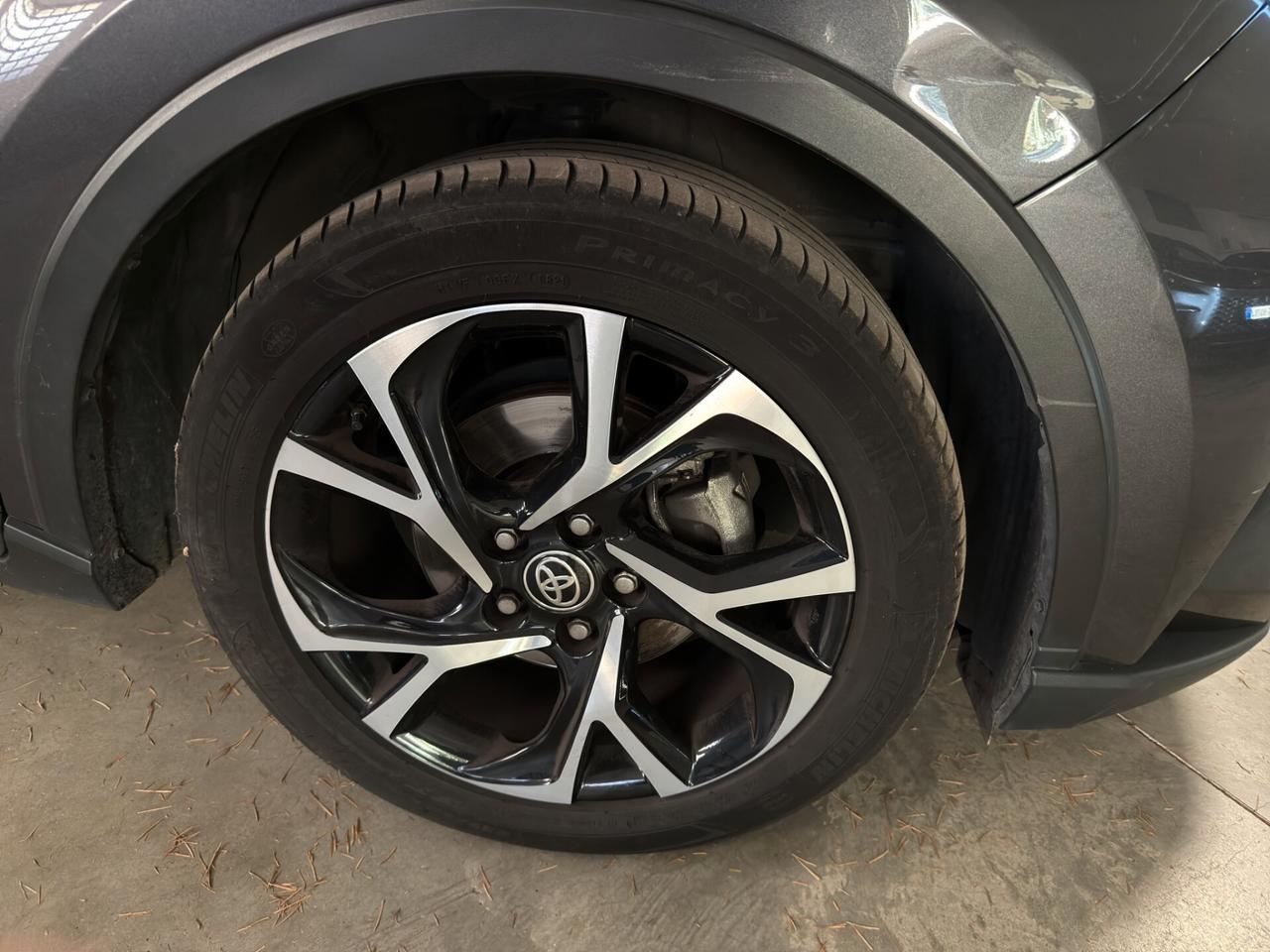 Toyota C-HR 2.0 Hybrid E-CVT Trend 184CV