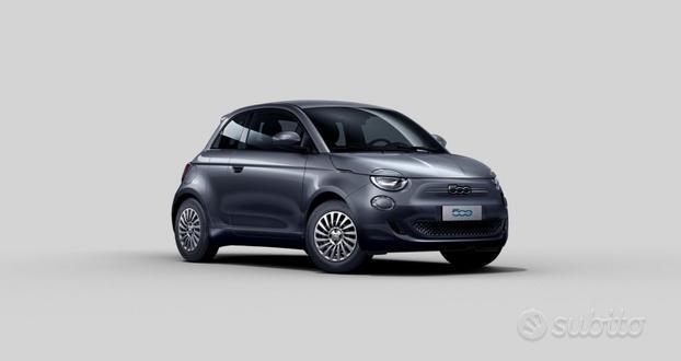 FIAT 500 Berlina 3 + 1 42 kWh 310 km