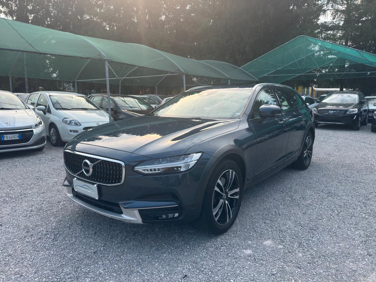 Volvo V90 Cross Country D5 AWD Geartronic Pro