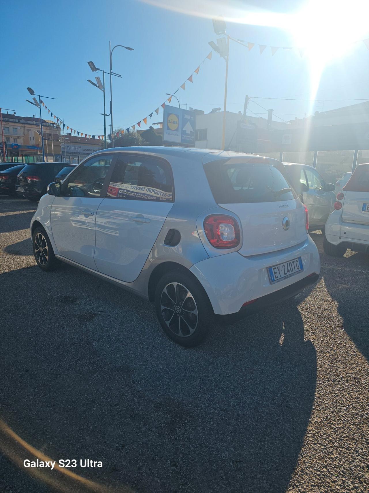 Smart ForFour 70 1.0 Passion