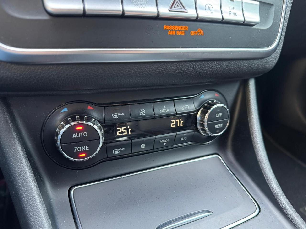 Mercedes-benz GLA 200 d Automatic Premium