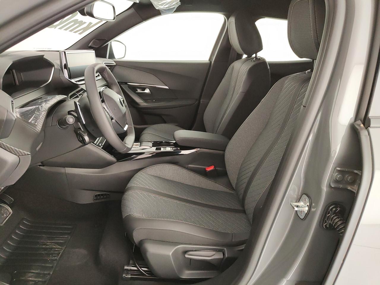 Peugeot 2008 Hybrid 136 e-DCS6 Allure