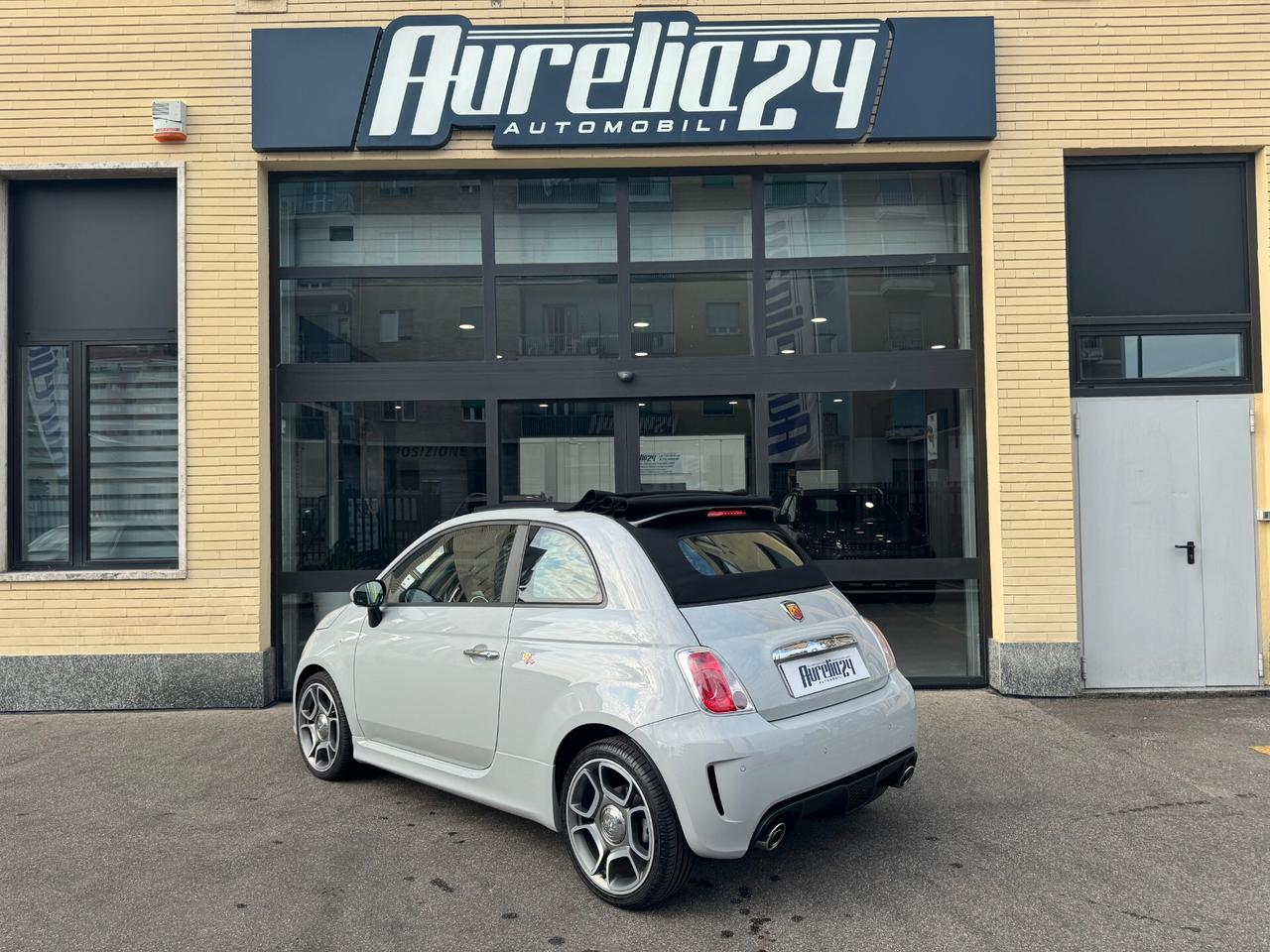 Abarth 500 CABRIO PARI AL NUOVO