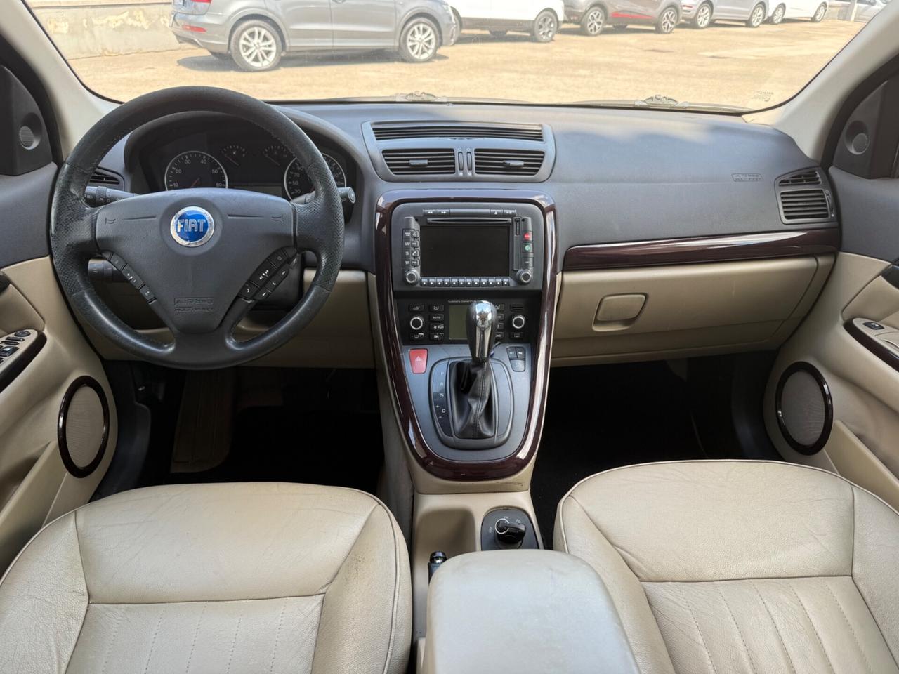 Fiat Croma 1.9 Multijet Emotion