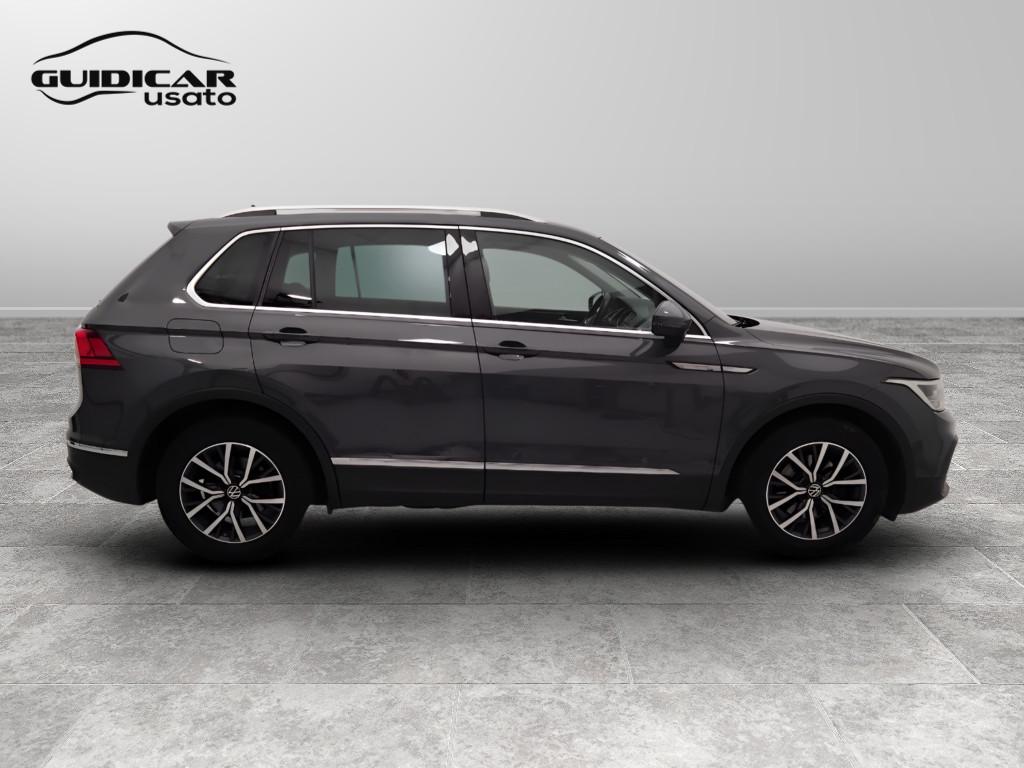 VOLKSWAGEN Tiguan II 2021 - Tiguan 2.0 tdi Life 122cv
