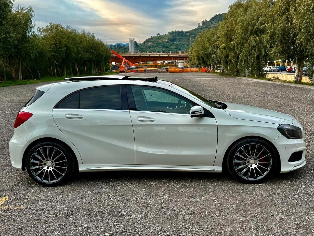 MERCEDES- BENZ A 180 CDI PREMIUM