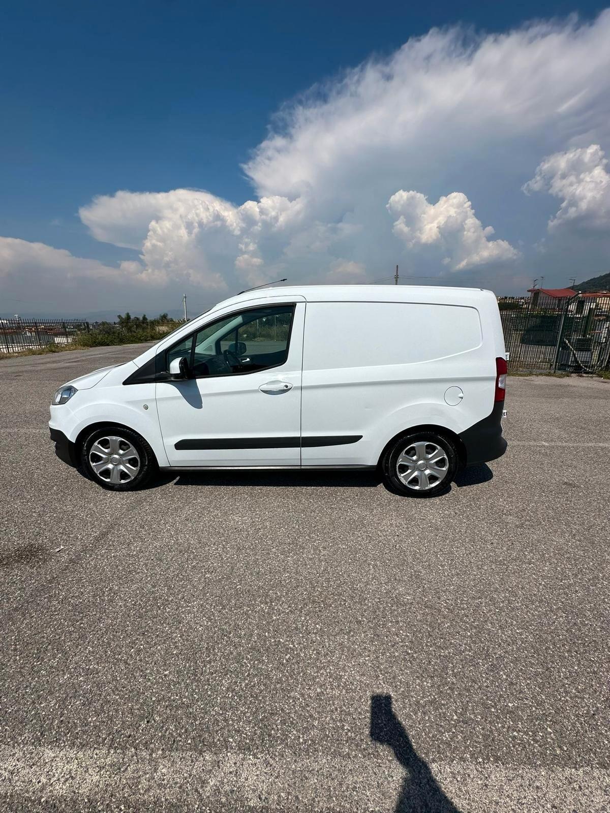 Ford Transit Courier Transit Courier 1.5 TDCi 95CV Van Trend