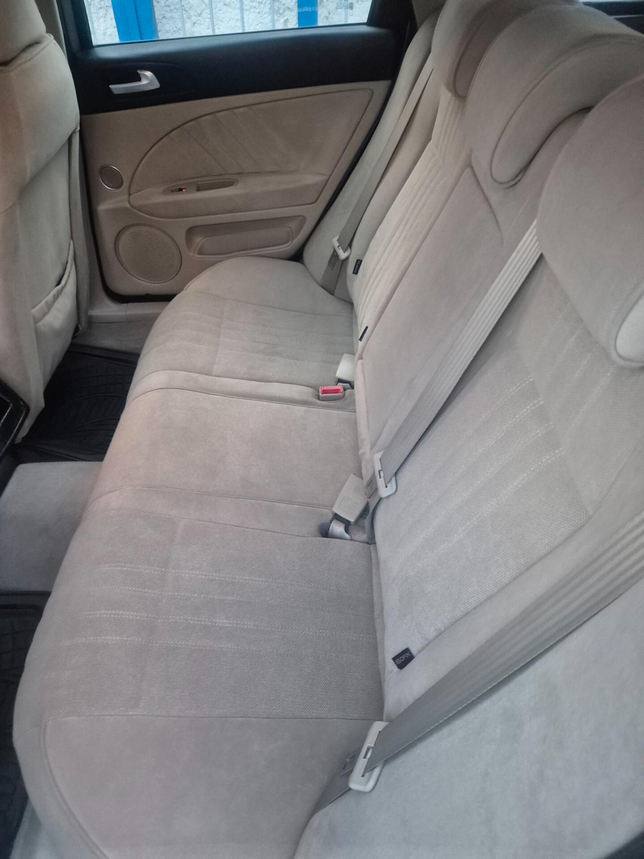 Alfa Romeo 159 1.9 JTDm Sportwagon