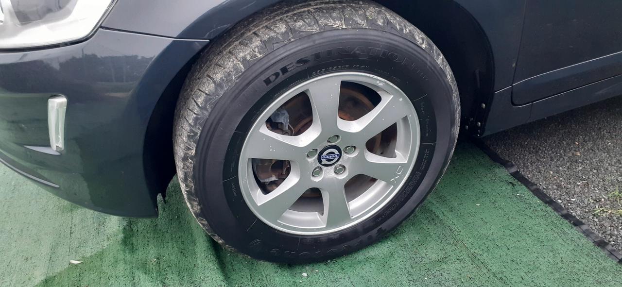 Volvo XC 60 2014 - 2.0 diesel Lb automobili