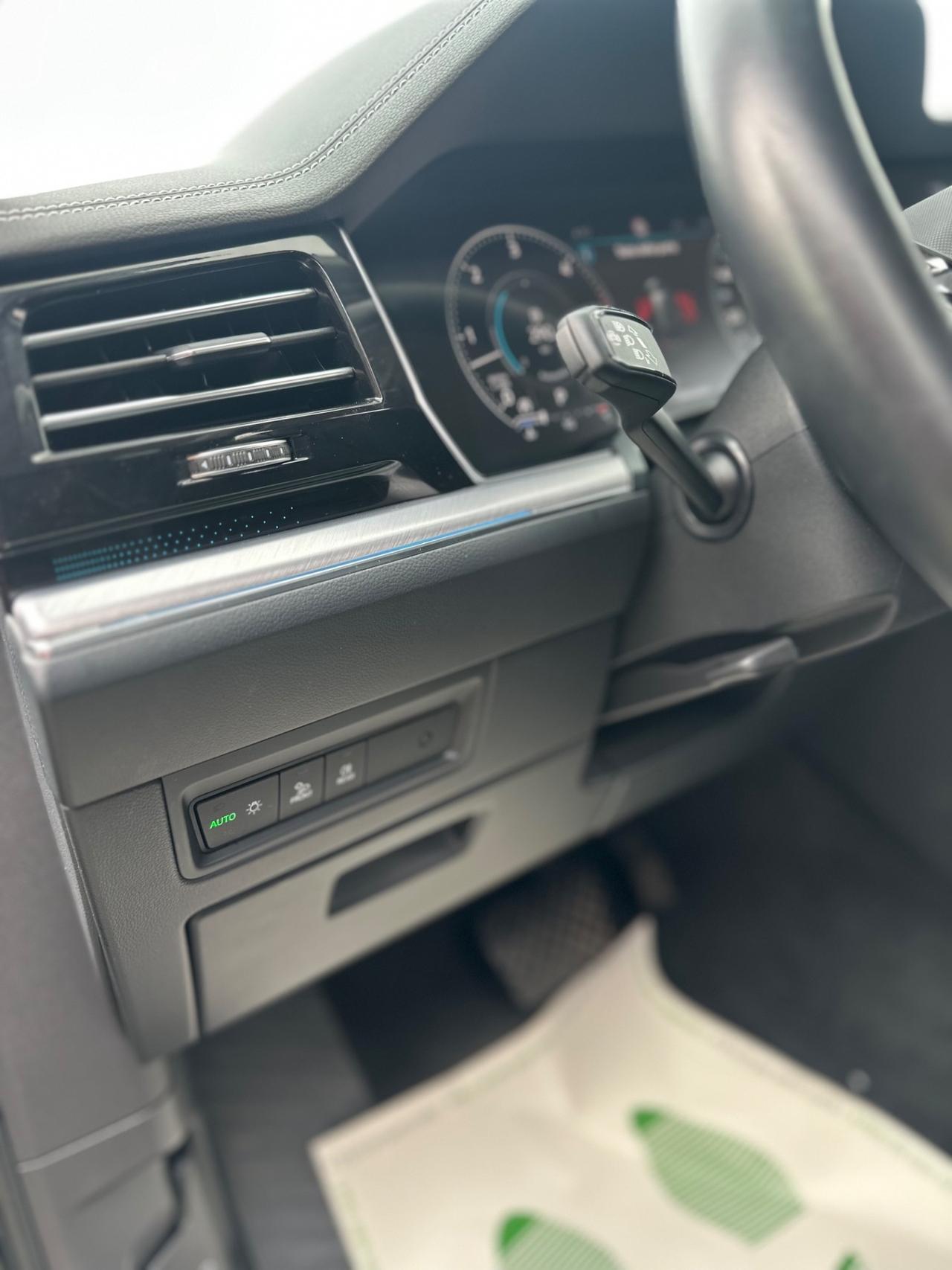 Volkswagen Touareg 3.0 V6 TDI SCR R-Line