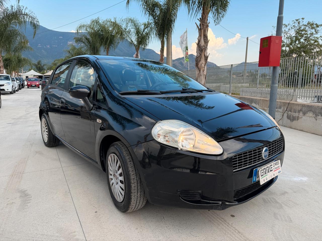 FIAT GRANDE PUNTO 2007 1.2 BENZINA 65 CV