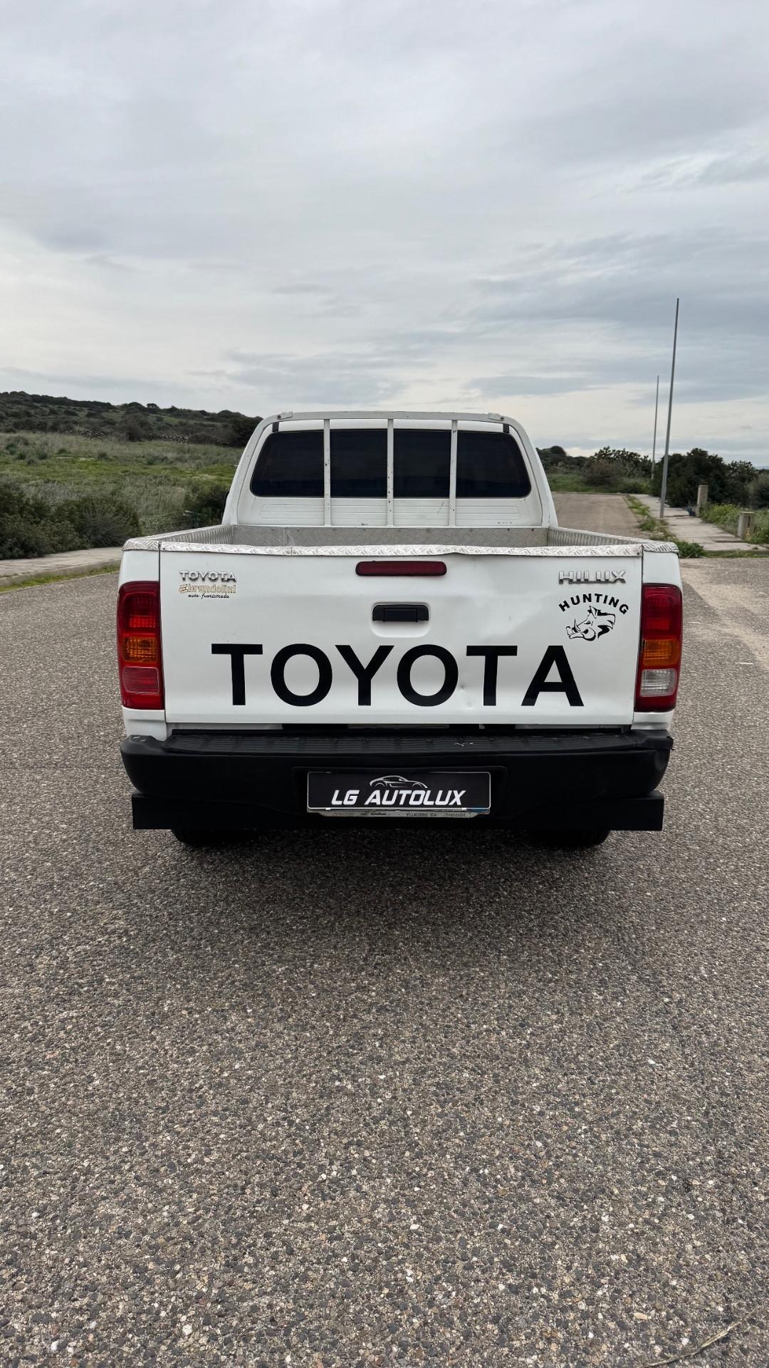 Toyota Hilux 2.5 D-4D 4WD 2p. Extra Cab DLX