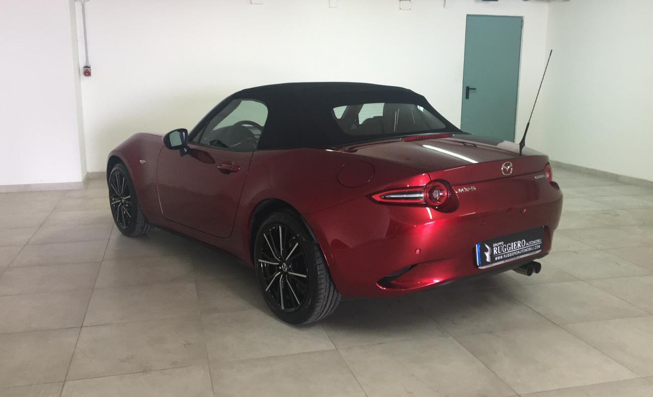 Mazda MX-5 2.0L Skyactiv-G Exclusive-Line