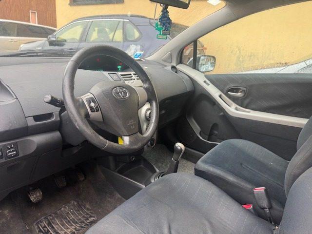 TOYOTA Yaris 1.4 D-4D 3 porte Sol