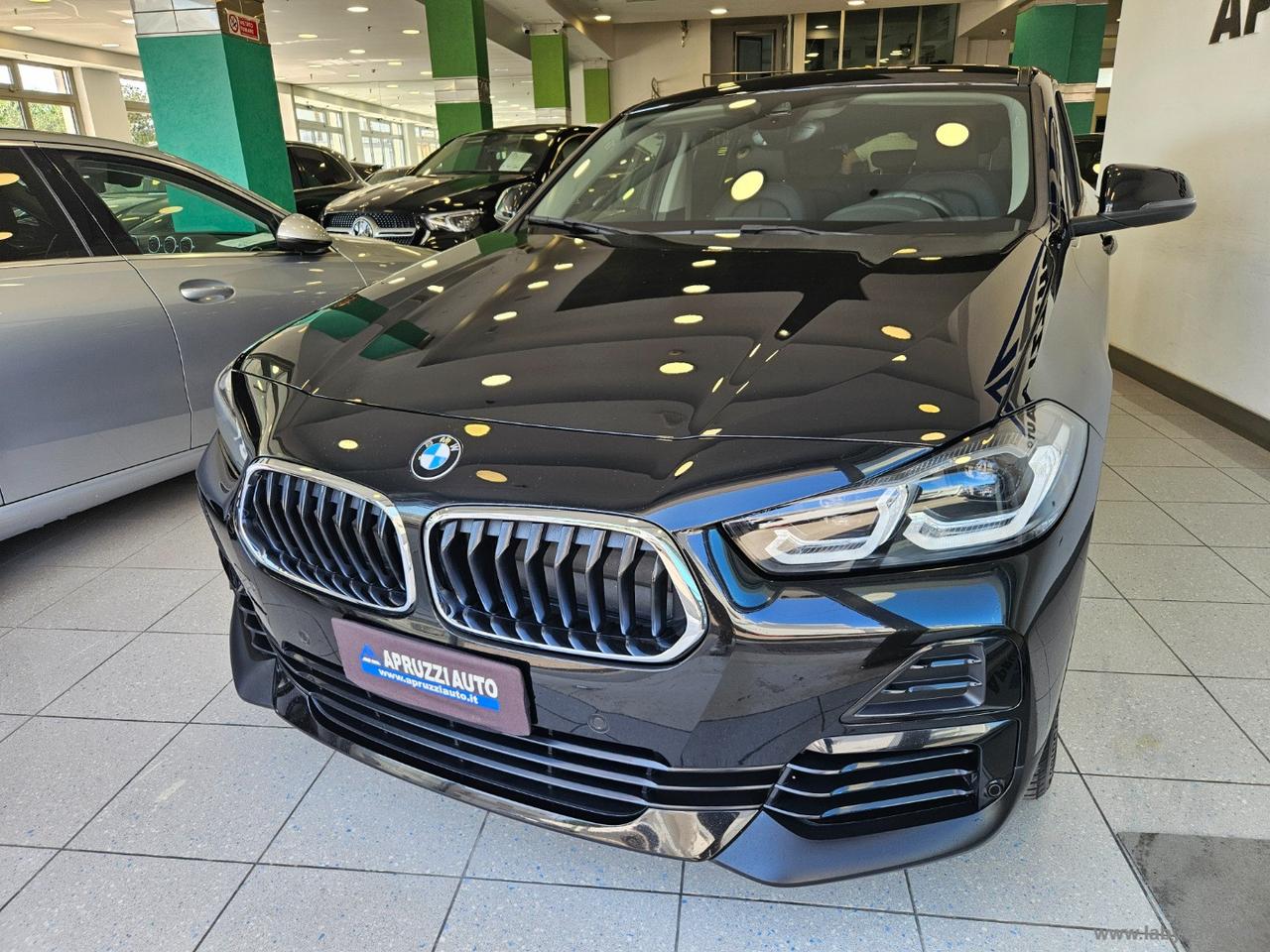 BMW X2 sDrive18d Business-X