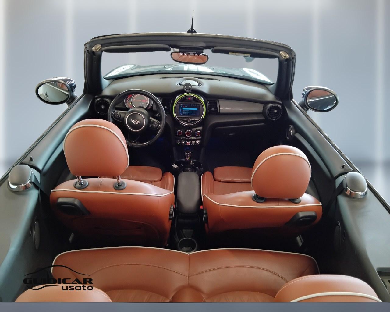 MINI Mini IV F57 2018 Cabrio - Mini Cabrio 1.5 Cooper auto