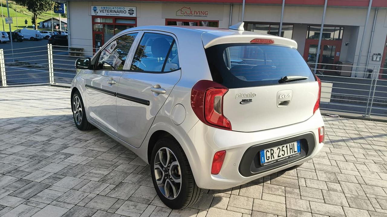 KIA PICANTO 1.0 BENZINA 67CV AUTOMATICA