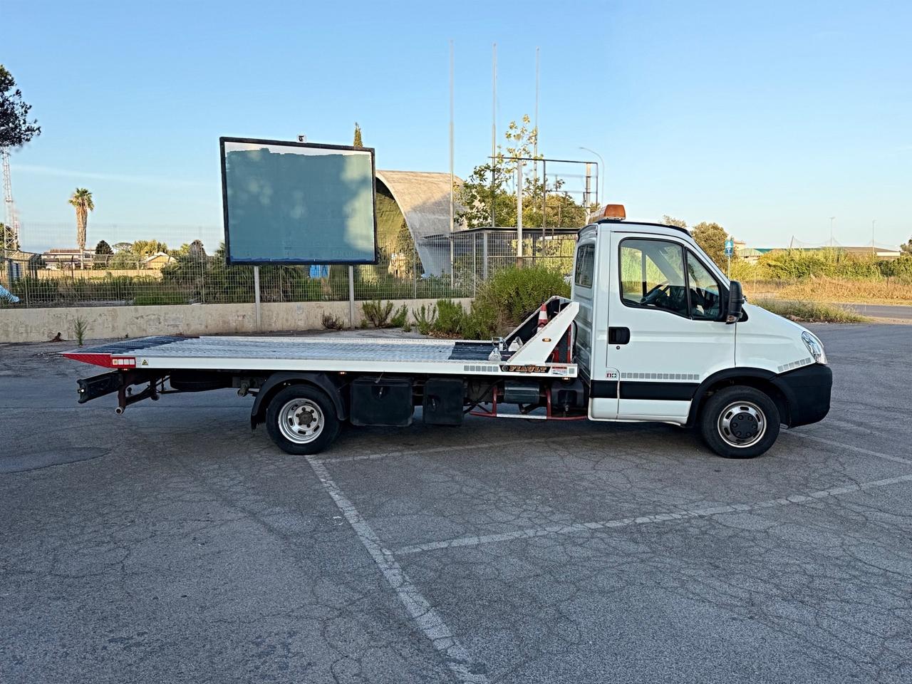 Iveco Daily 35C15 3.0 Hpi Carro Atrezzi