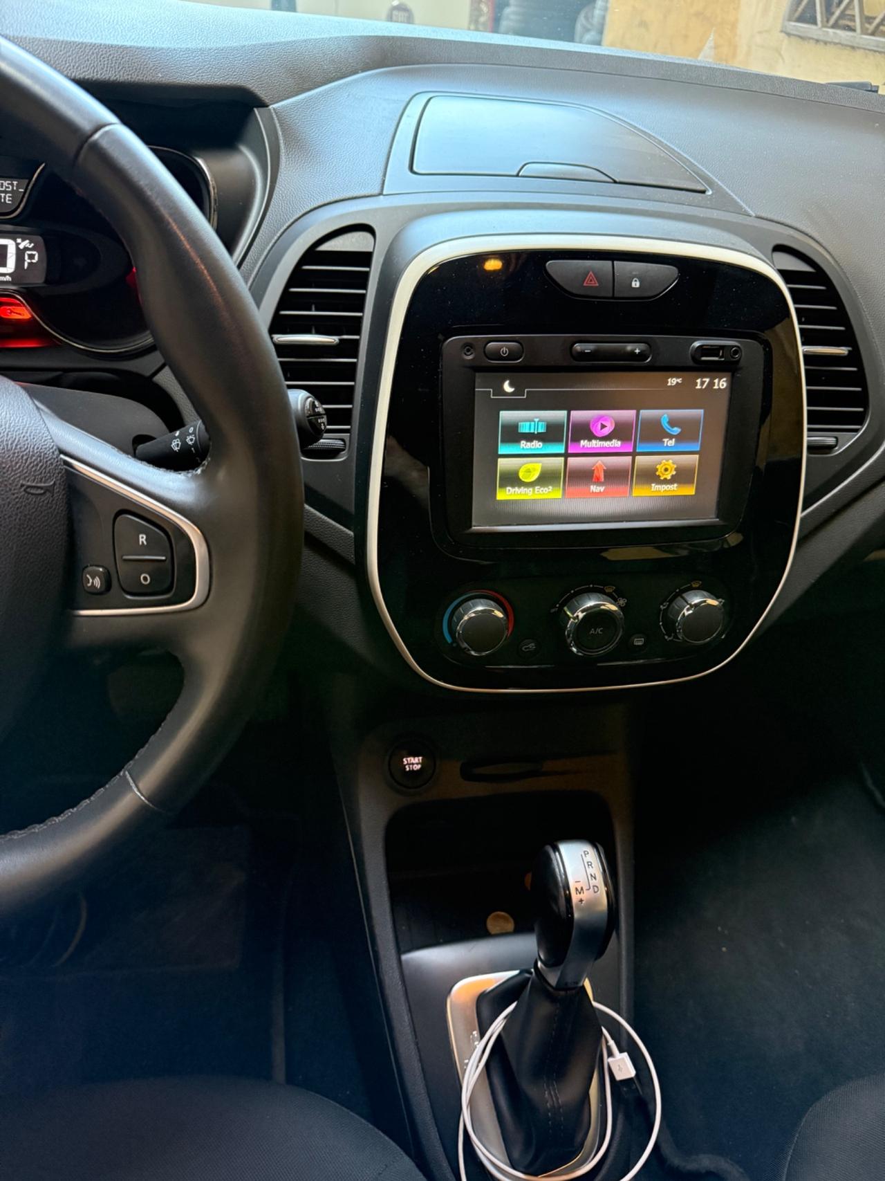 Renault Captur 1.5 90 cavalli cambio automatico