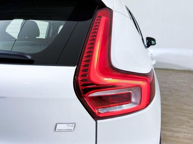 Volvo XC40 XC40 T4 Recharge Plug-in Hybrid automatico Core