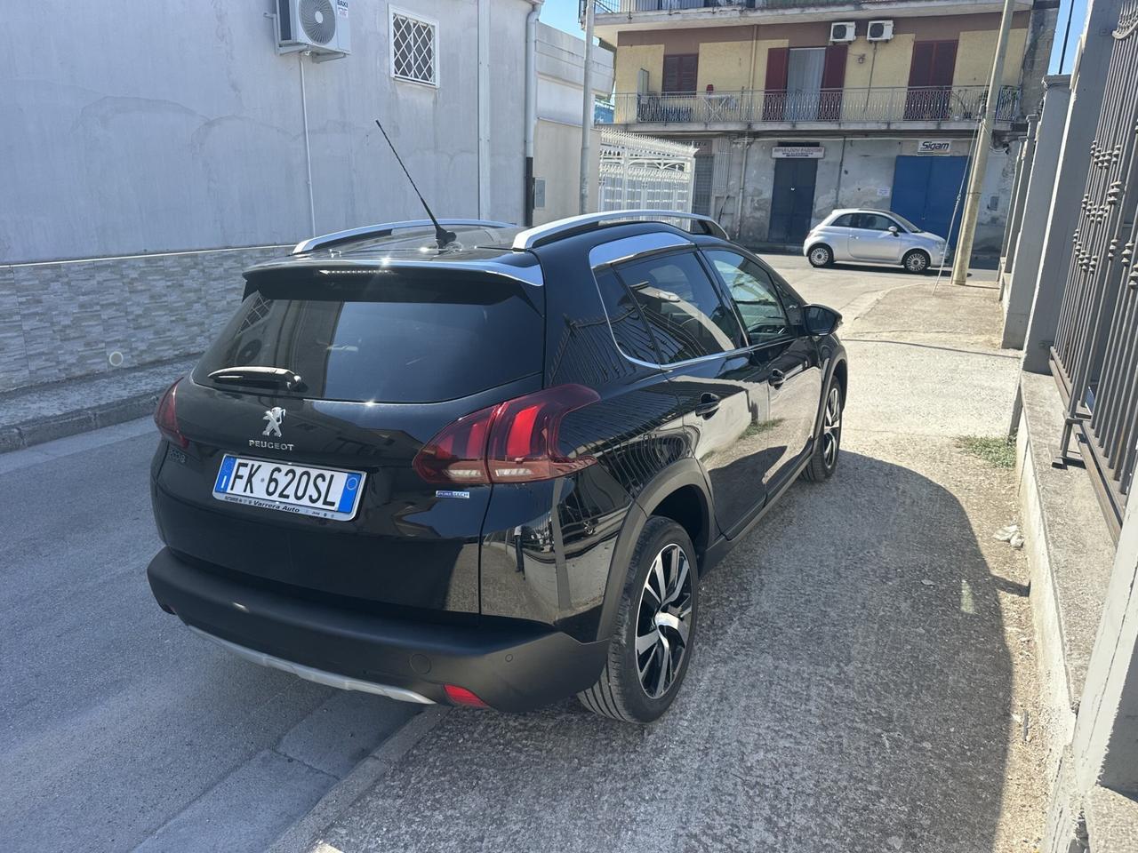 Peugeot 2008 1.2 Benzina 110 Cv Allure 2017 Km 120