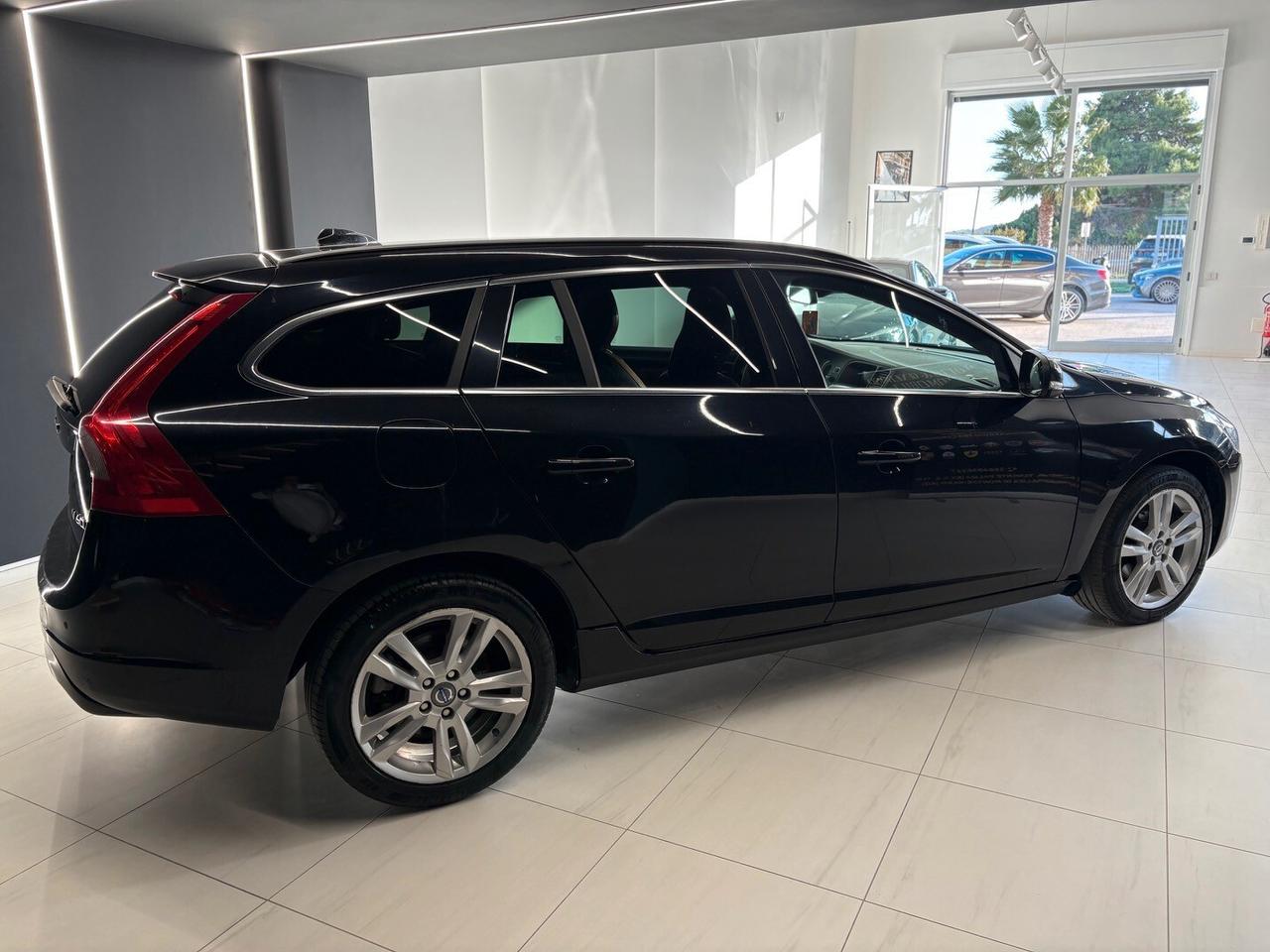 VOLVO V60 1.6 120CV 2012
