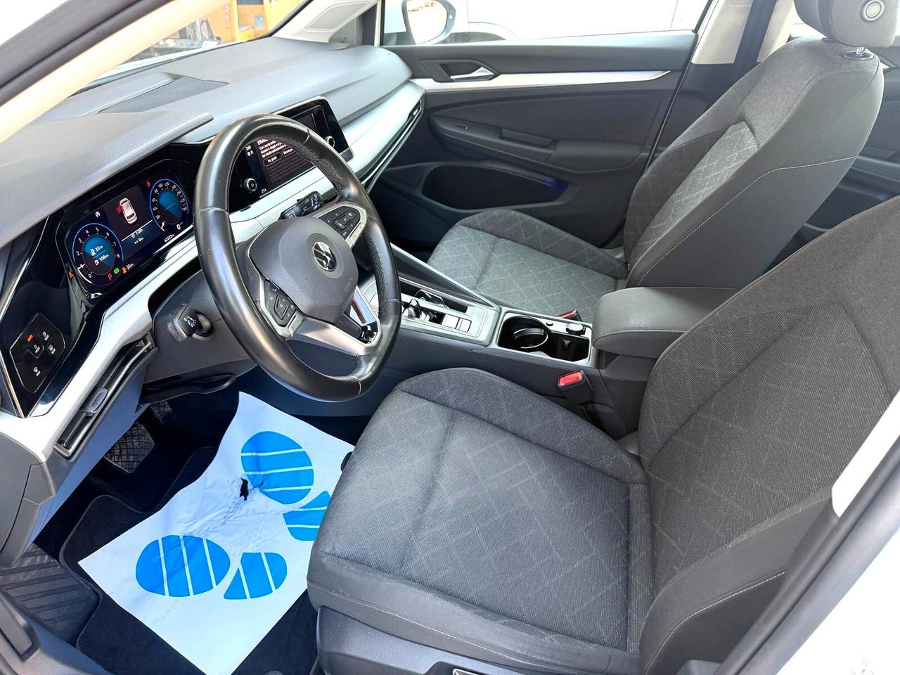 Volkswagen Golf 1.5 TGI DSG Life