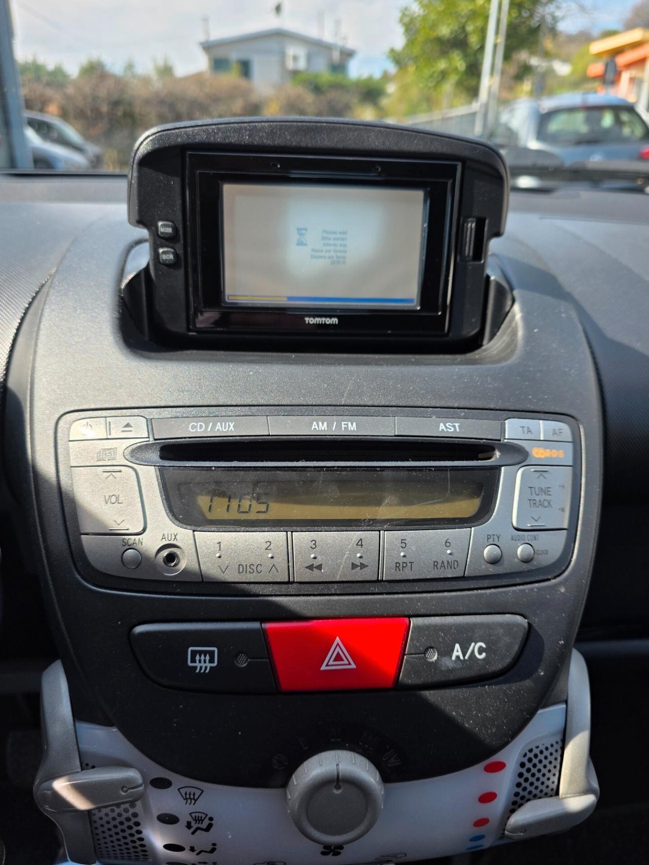 Toyota Aygo 1.0 12V VVT-i 5 porte Active Connect