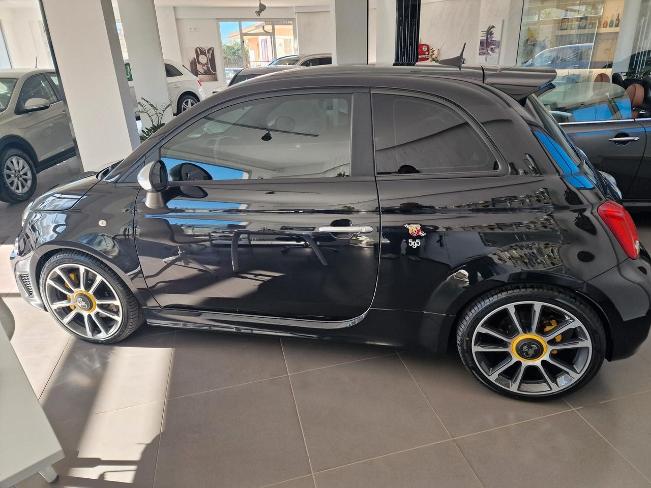 Abarth 595 1.4 Turbo T-Jet 165 CV Turismo