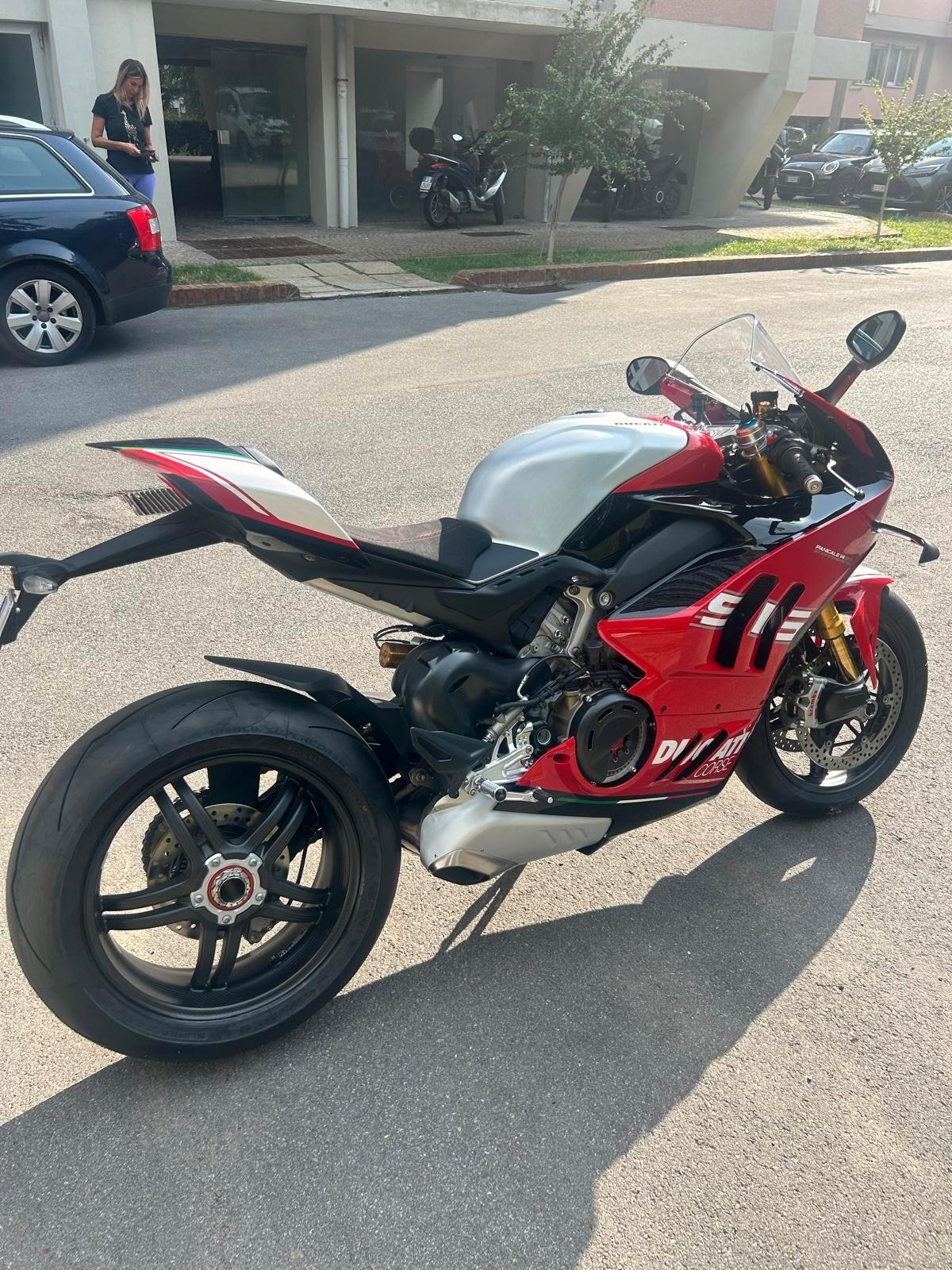 Ducati Panigale V4 SP2 30°ANNIVERSARIO 916