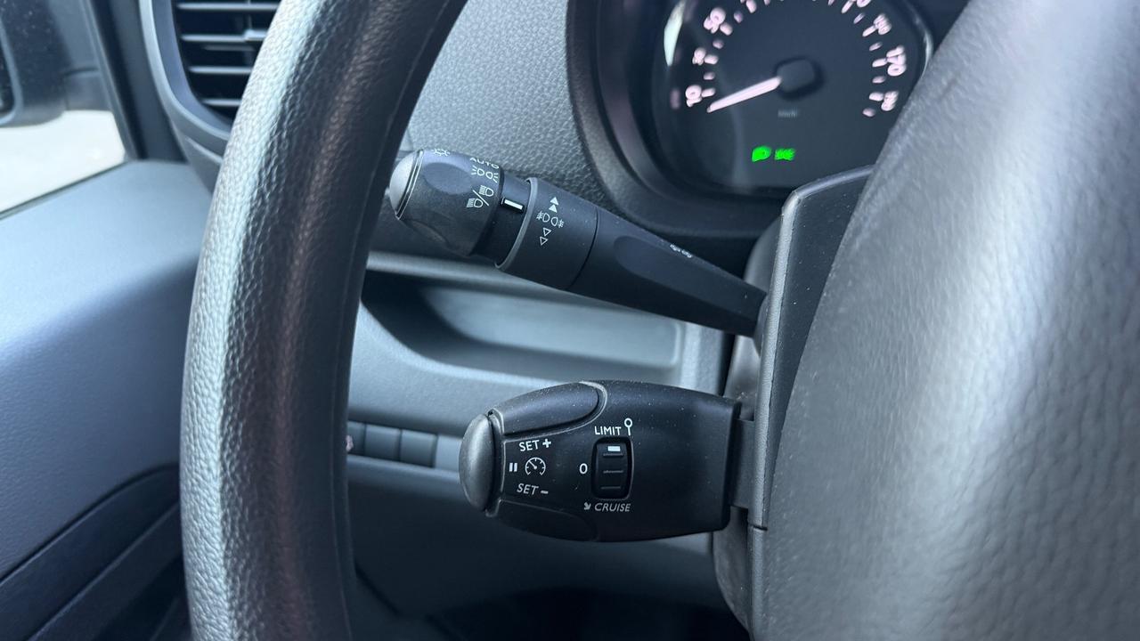 OPEL VIVARO 2.0 CABINATO ENJOY L3H1 PM 122 CV - NEOPATENTATI