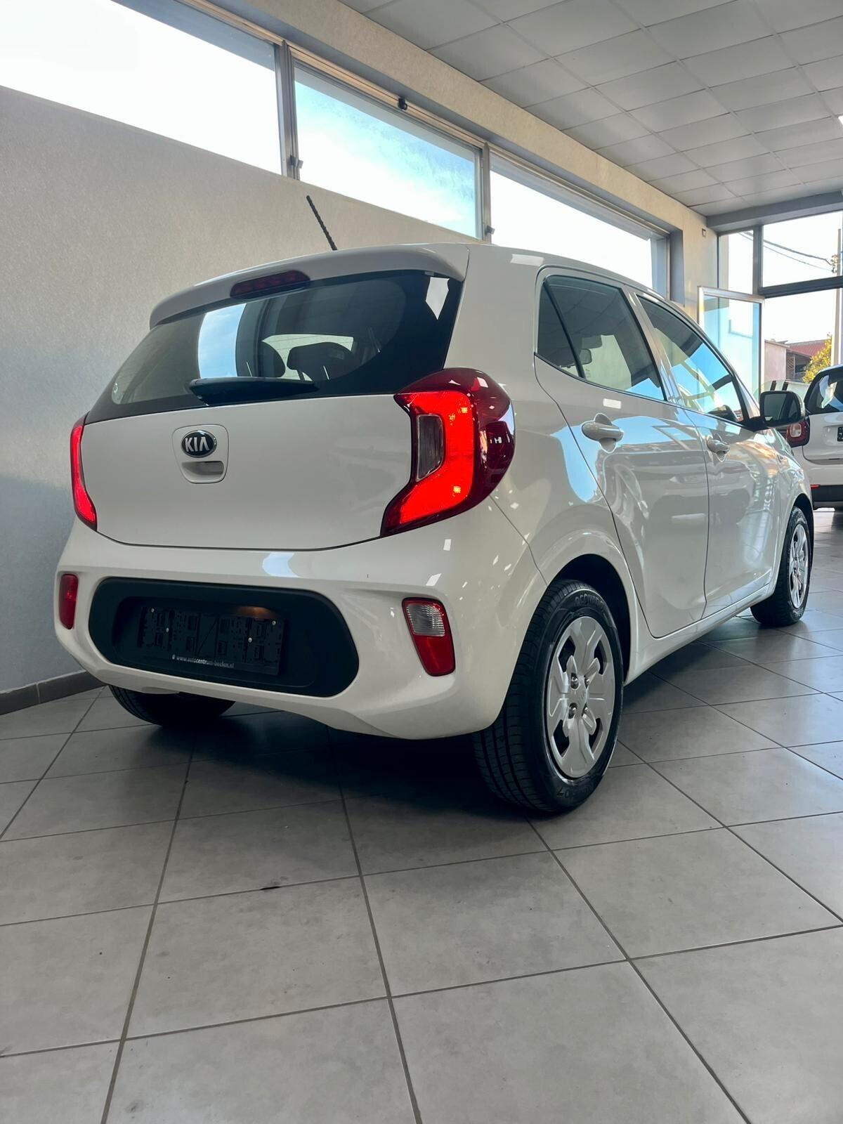 Kia Picanto 1.0 5 porte ATTRACT